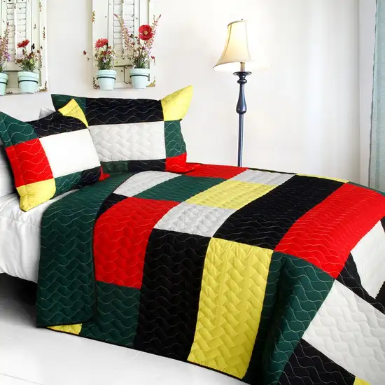 Italianism -  Vermicelli-Quilted Patchwork Striped Quilt Set Full/Queen Photo 1