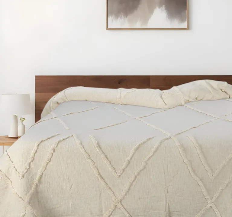 Ivory Geometric  Cotton Coverlet Photo 1