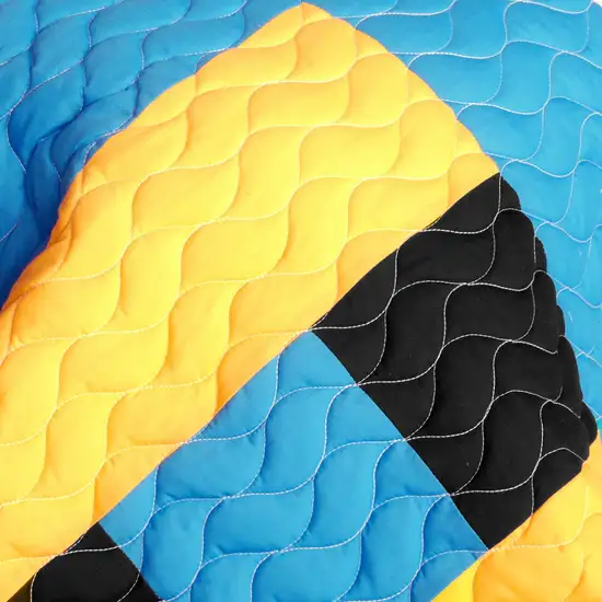 Jessie J -  Vermicelli-Quilted Patchwork Geometric Quilt Set Full/Queen Photo 4