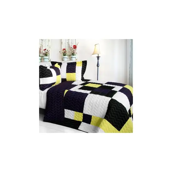 King -  Brand New Vermicelli-Quilted Patchwork Quilt Set Full/Queen Photo 2