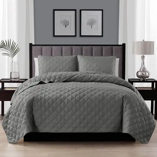 King/CAL King 3-Piece Dark Grey Polyester Microfiber Diamond Quilted Quilt Set Photo 1