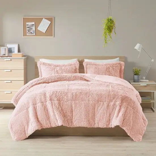 King/CAL King Pink Blush Soft Sherpa Faux Fur 3-Piece Comforter Set with Shams Photo 1