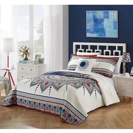 King size 4 Piece Cotton Blue White Boho Geometric Reversible Quilt Set Photo 1