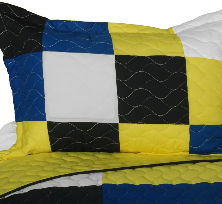 Little Smile - Vermicelli-Quilted Patchwork Geometric Quilt Set Full/Queen Photo 2