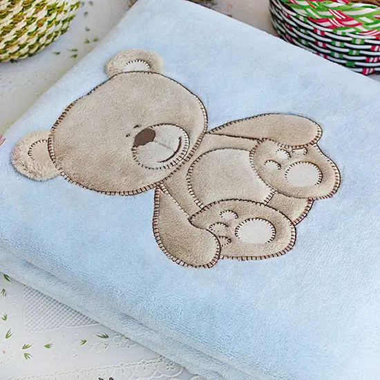 Lovely Bear -  Embroidered Applique Polar Fleece Baby Throw Blanket (30.7 by 39.4 inches) Photo 3