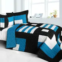 Photo of Marsh Hall - Brand New Vermicelli-Quilted Patchwork Quilt Set Full/Queen