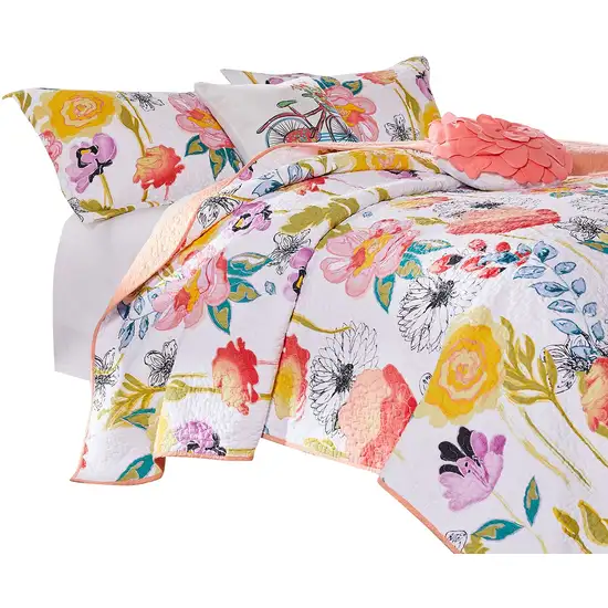 Mavi 5 Piece Reversible Full Quilt Set, Spring Floral Print Photo 1
