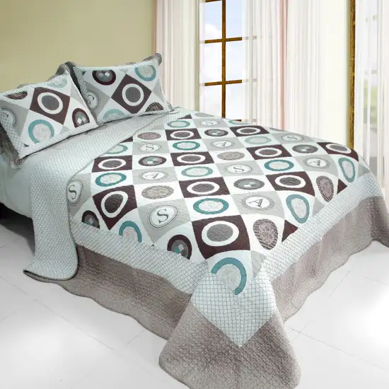 Mistery Circle  -  3PC Cotton Vermicelli-Quilted Printed Quilt Set (Full/Queen Size) Photo 1