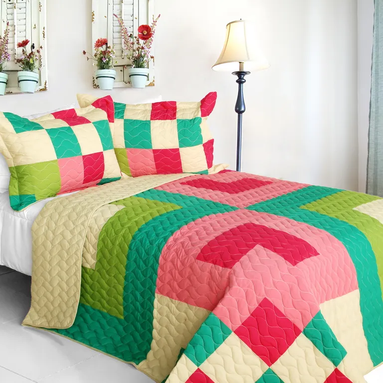 Moments - 3PC Vermicelli - Quilted Patchwork Quilt Set (Full/Queen Size) Photo 1