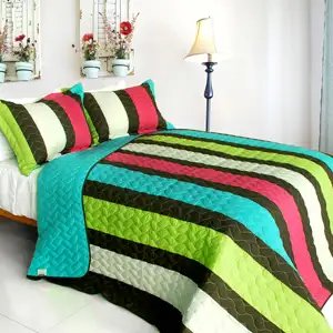 Photo of My Way - 3PC Vermicelli-Quilted Patchwork Quilt Set (Full/Queen Size)