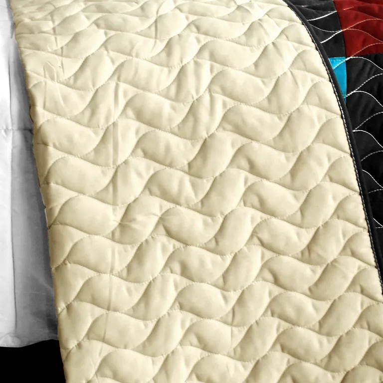 Mysterious Nocturne - 3PC Vermicelli - Quilted Patchwork Quilt Set (Full/Queen Size) Photo 3