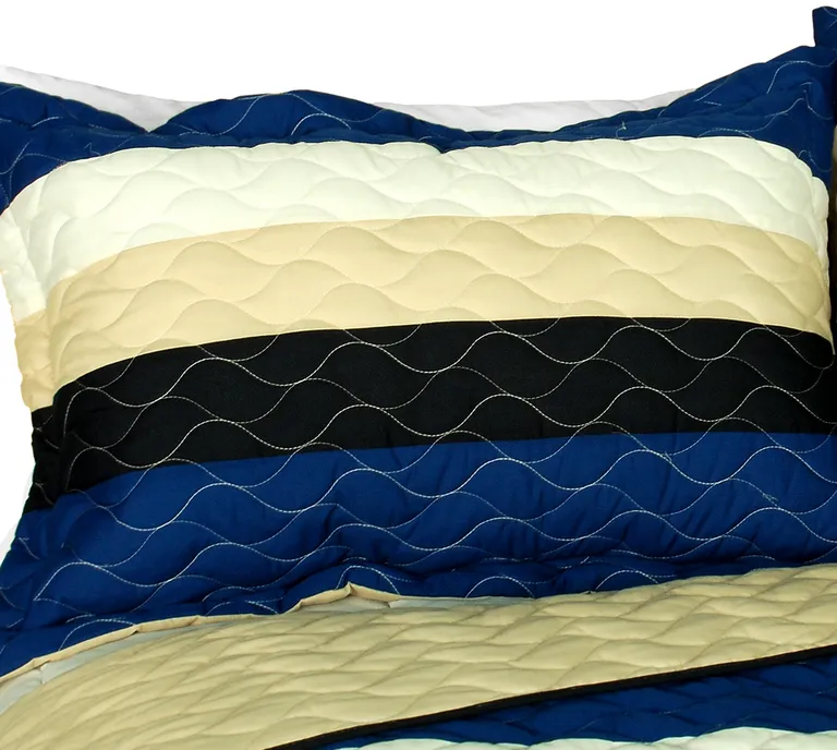 Night in Forest - 3PC Vermicelli-Quilted Patchwork Quilt Set (Full/Queen Size) Photo 1