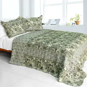 Photo of Noble Garden - Cotton 3PC Vermicelli-Quilted Patchwork Quilt Set (Full/Queen Size)