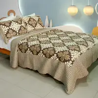 Photo of Noble Snowflake - 100% Cotton 3PC Vermicelli-Quilted Patchwork Quilt Set (Full/Queen Size)