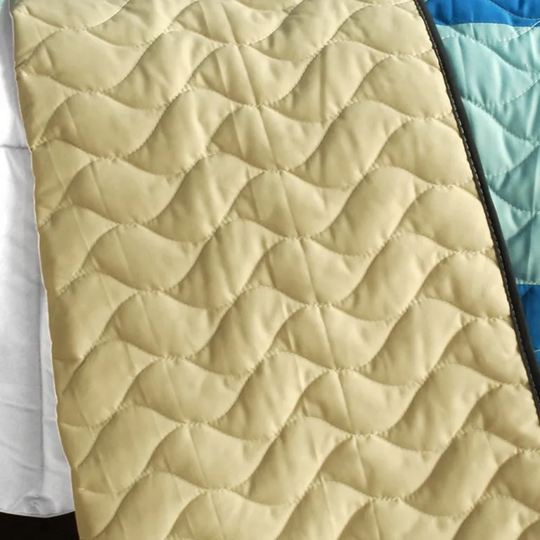 Ocean Star - 3PC Vermicelli-Quilted Patchwork Quilt Set (Full/Queen Size) Photo 3