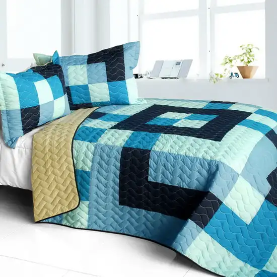 Ocean Star -  3PC Vermicelli-Quilted Patchwork Quilt Set (Full/Queen Size) Photo 1