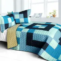 Photo of Ocean Star - 3PC Vermicelli-Quilted Patchwork Quilt Set (Full/Queen Size)
