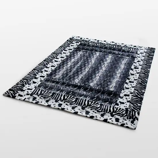Onitiva - Happy Dream -  Patchwork Throw Blanket (86.6 by 63 inches) Photo 3