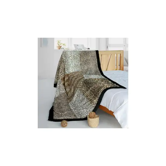 Onitiva - Modern Art -  Animal Style Patchwork Throw Blanket (61 by 86.6 inches) Photo 2