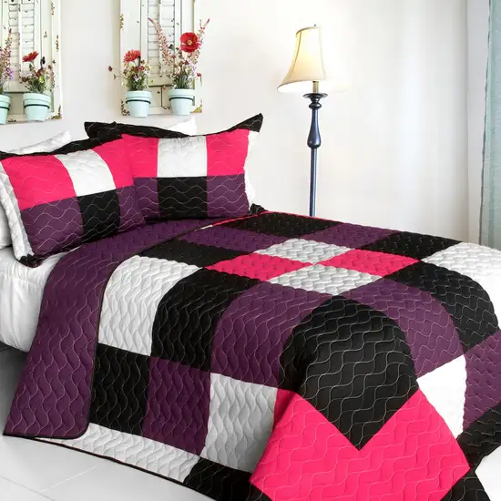 Partner -  3PC Vermicelli - Quilted Patchwork Quilt Set (Full/Queen Size) Photo 1