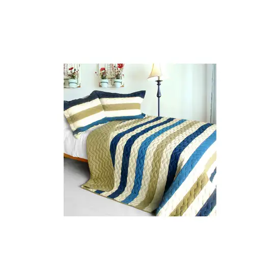 Pure Sea Air -  3PC Patchwork Quilt Set (Full/Queen Size) Photo 1