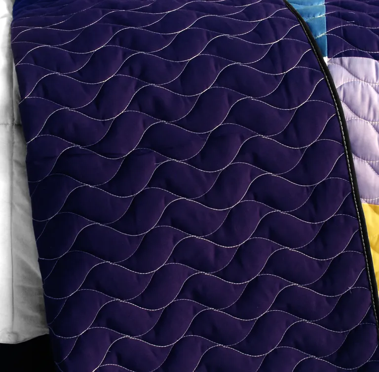 Purple Feelings - 3PC Vermicelli - Quilted Patchwork Quilt Set (Full/Queen Size) Photo 3