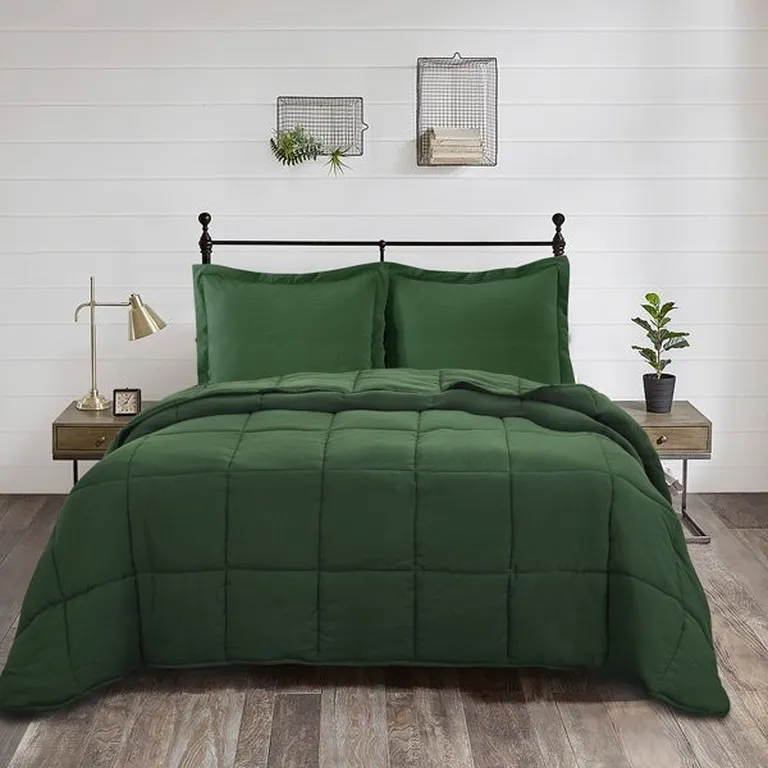 Queen Size Green 3 Piece Microfiber Reversible Comforter Set Photo 1