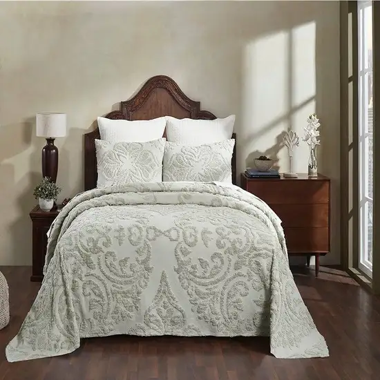 Queen Size 100-Percent Cotton Chenille 3-Piece Coverlet Bedspread Set in Sage Photo 2