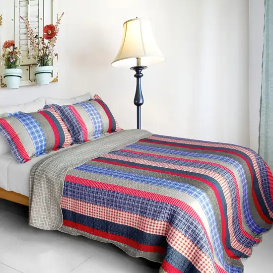 Retro Stripe -  Cotton 3PC Vermicelli-Quilted Patchwork Quilt Set (Full/Queen Size) Photo 1