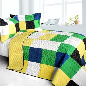 Photo of Romance of Green - 3PC Vermicelli - Quilted Patchwork Quilt Set (Full/Queen Size)