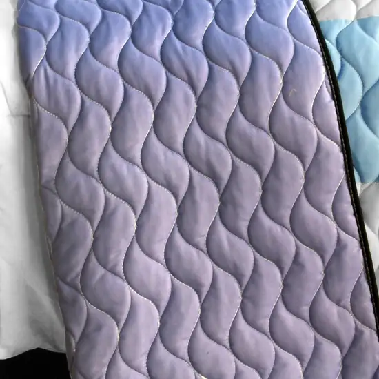 Romantic Macaron -  3PC Vermicelli - Quilted Patchwork Quilt Set (Full/Queen Size) Photo 2