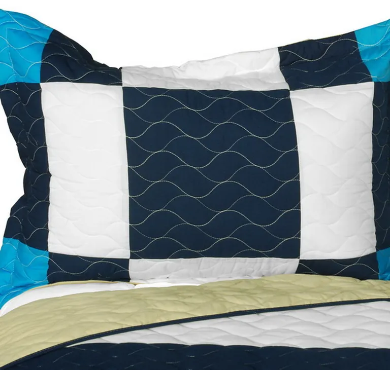 Sea Center - 3PC Vermicelli-Quilted Patchwork Quilt Set (Full/Queen Size) Photo 2
