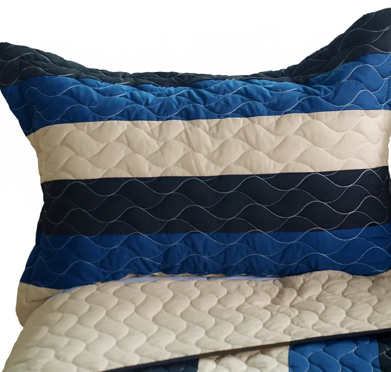 Sea Waves - 3PC Vermicelli-Quilted Patchwork Quilt Set (Full/Queen Size) Photo 2