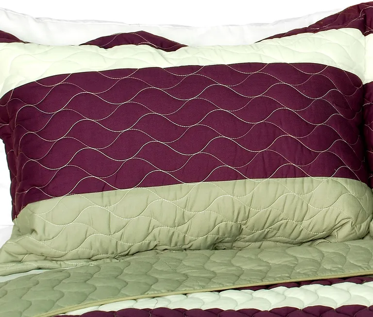 September Affair - 3PC Vermicelli-Quilted Patchwork Quilt Set (Full/Queen Size) Photo 1