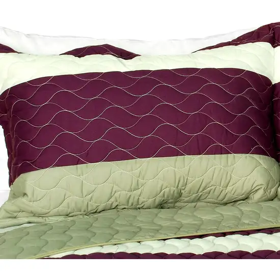 September Affair -  3PC Vermicelli-Quilted Patchwork Quilt Set (Full/Queen Size) Photo 2