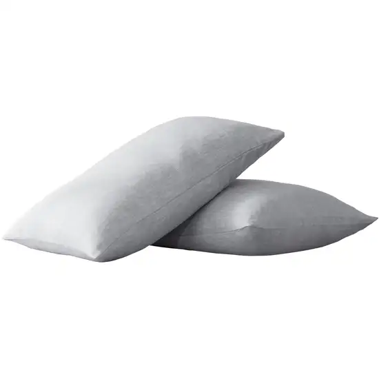 Set of Two Cloud Linen Pillowcases Photo 2