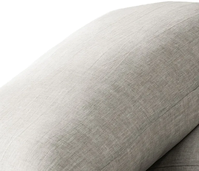 Set of Two Light Gray Linen Pillowcases Photo 3