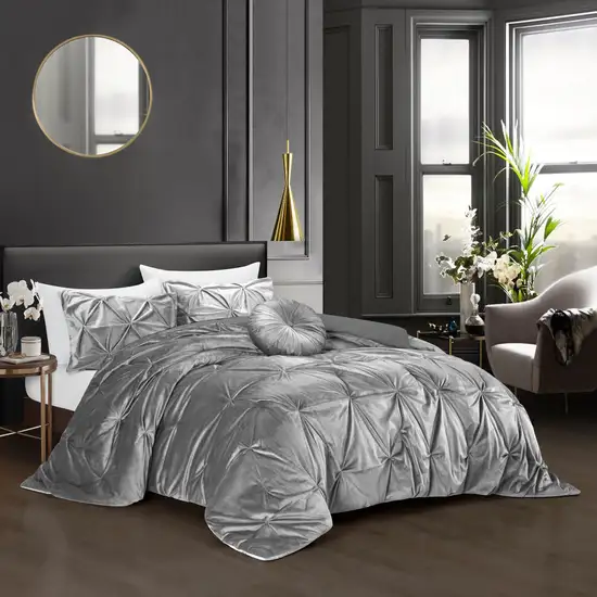 Silver King PolYester 130 Thread Count Washable Down Comforter Set Photo 7