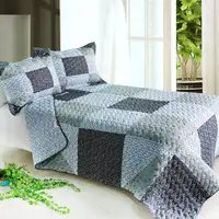 Photo of Simple life - 100% Cotton 3PC Vermicelli-Quilted Patchwork Quilt Set (Full/Queen Size)