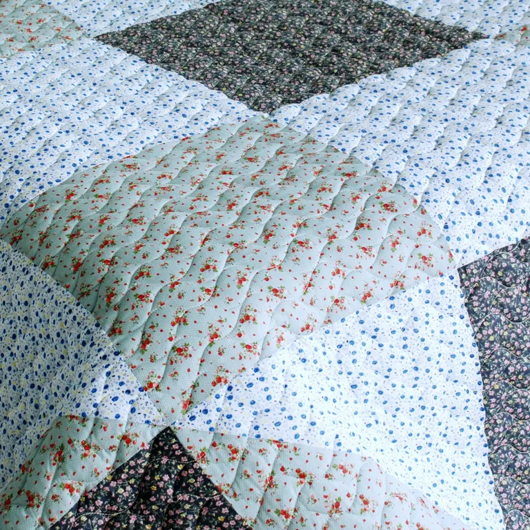 Simple life - 100% Cotton 3PC Vermicelli-Quilted Patchwork Quilt Set (Full/Queen Size) Photo 2