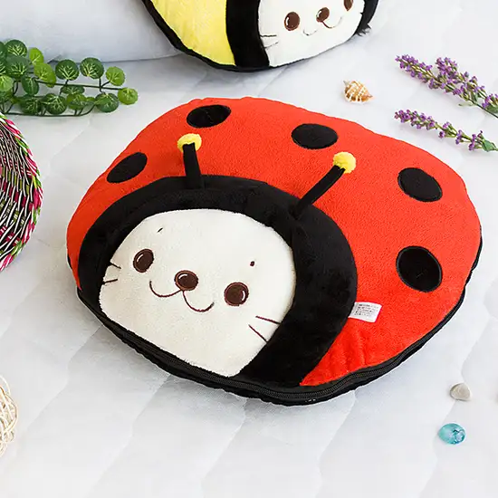 Sirotan - Ladybug Red -  Blanket Pillow Cushion / Travel Pillow Blanket (39.4 by 59.1 inches) Photo 1