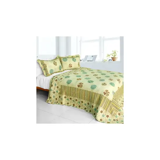 Snowflakes Fall -  Cotton 3PC Vermicelli-Quilted Patchwork Quilt Set (Full/Queen Size) Photo 2