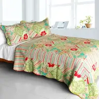 Photo of Springtime Hills - Cotton 3PC Vermicelli-Quilted Floral Patchwork Quilt Set (Full/Queen Size)
