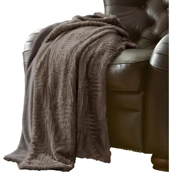 Treviso Faux Fur Throw with Fret Pattern The Urban Port Photo 1