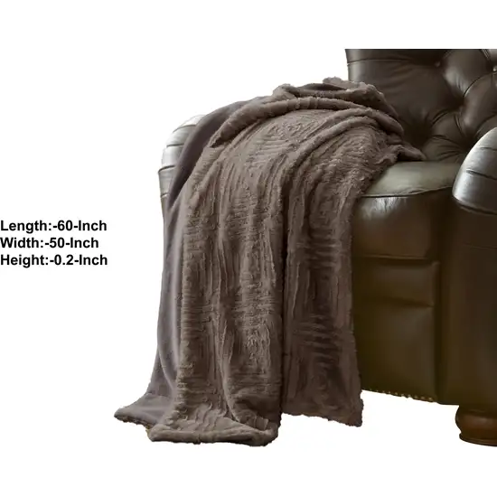 Treviso Faux Fur Throw with Fret Pattern The Urban Port Photo 2