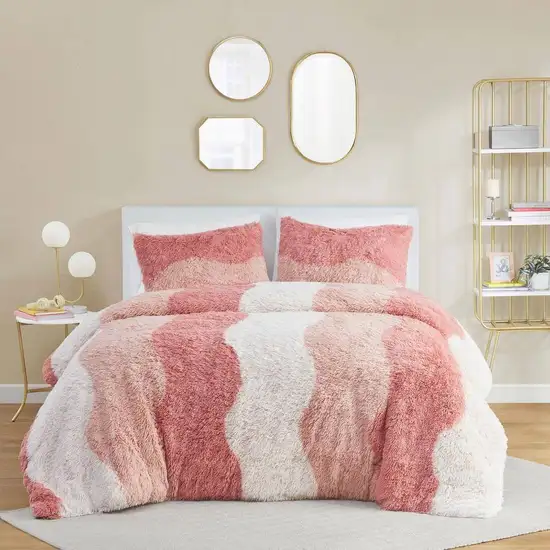 Twin/Twin XL Pink Blush White Reversible Soft Sherpa Faux Fur 2-PC Comforter Set Photo 1