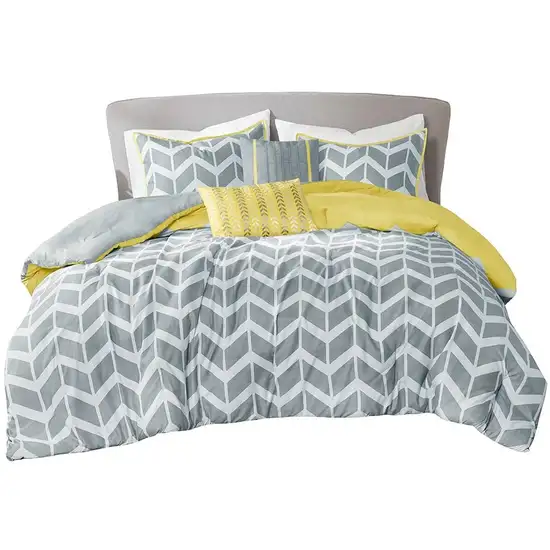 Twin / Twin XL Reversible Comforter Set in Grey White Yellow Chevron Stripe Photo 2