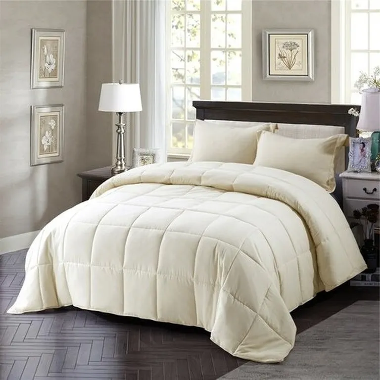 Twin/Twin XL Traditional Microfiber Reversible 3 Piece Comforter Set in Ivory Photo 2