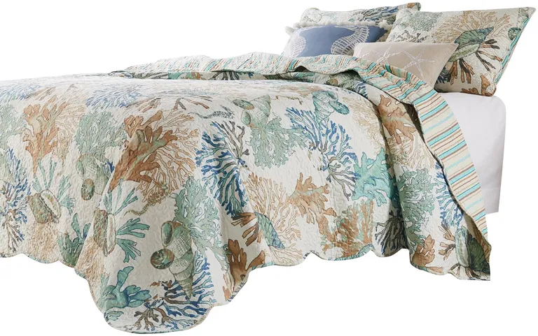 Wade 4 Piece Twin Quilt Set, Ocean Design, Scalloped Edges, Floral Pattern Photo 3