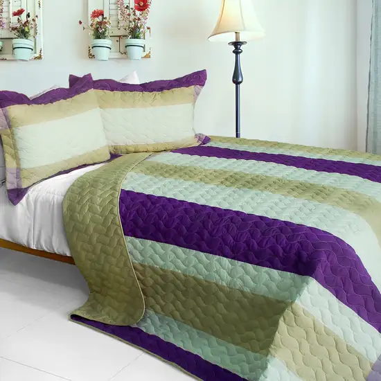 Waves Of Rays  -  3PC Vermicelli-Quilted Patchwork Quilt Set (Full/Queen Size) Photo 1